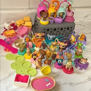 Huge Lot of Littlest Pet Shop Assorted Toy Pets and Accessories Happy Meal Toys